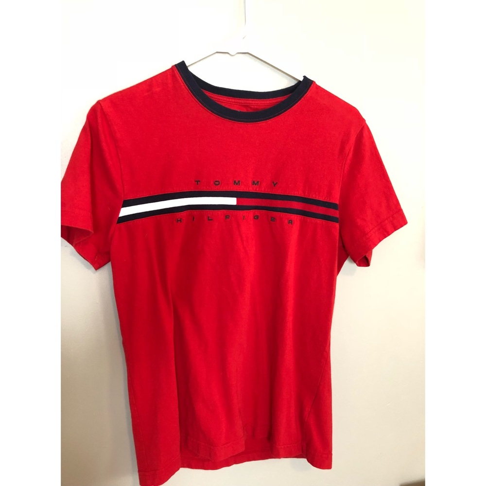 Tommy Hilfiger tee